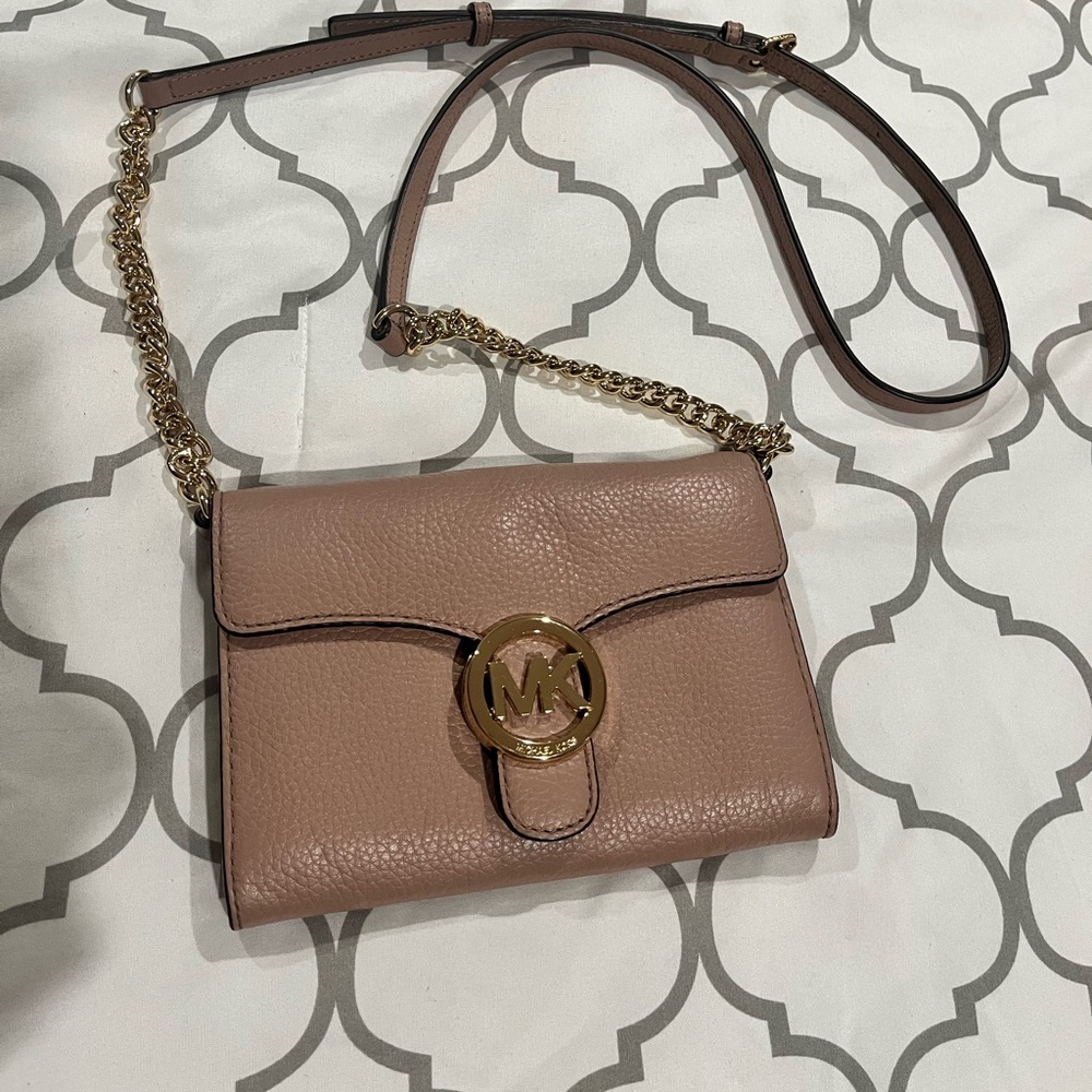Michael Kors wallet crossbody